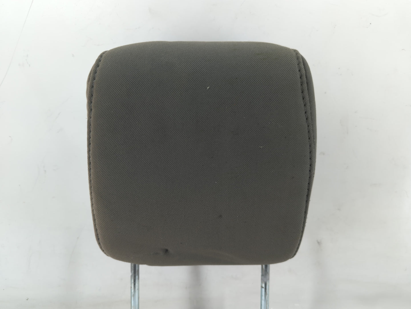 2008-2012 Jeep Liberty Headrest Head Rest Rear Seat Fits Fits 2008 2009 2010 2011 2012 OEM Used Auto Parts - Oemusedautopart