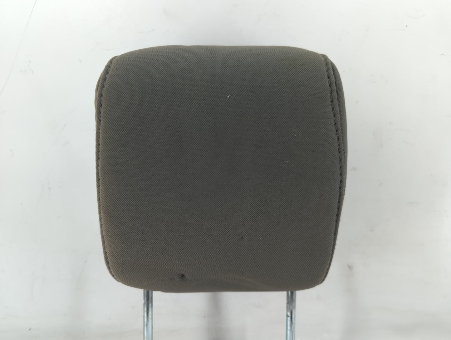 2008-2012 Jeep Liberty Headrest Head Rest Rear Seat Fits Fits 2008 2009 2010 2011 2012 OEM Used Auto Parts - Oemusedautopart