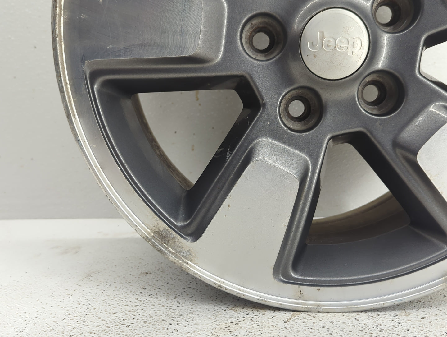 2008-2011 Jeep Liberty Oem Wheel Rim - Oemusedautoparts1.com