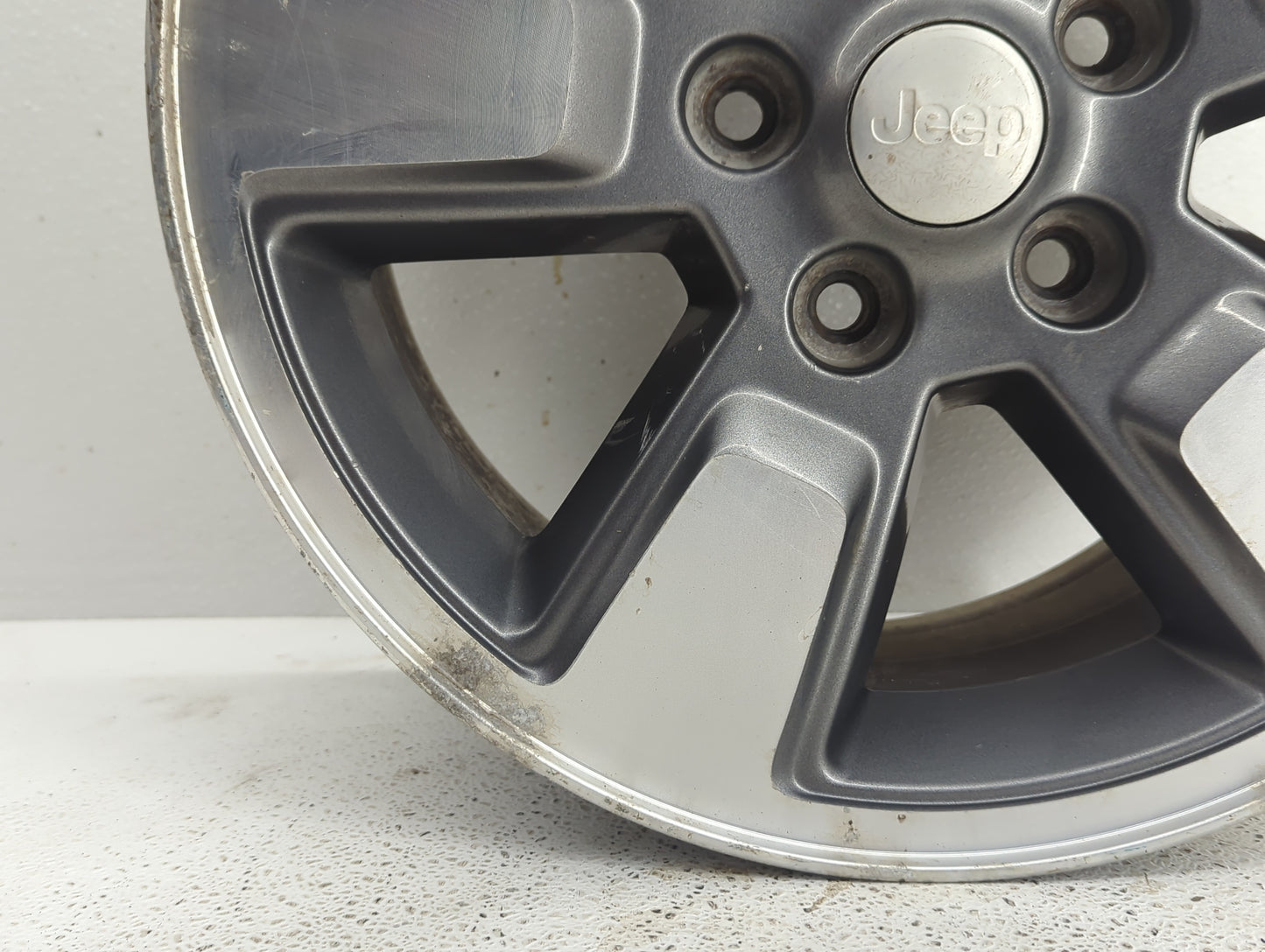 2008-2011 Jeep Liberty Oem Wheel Rim - Oemusedautoparts1.com