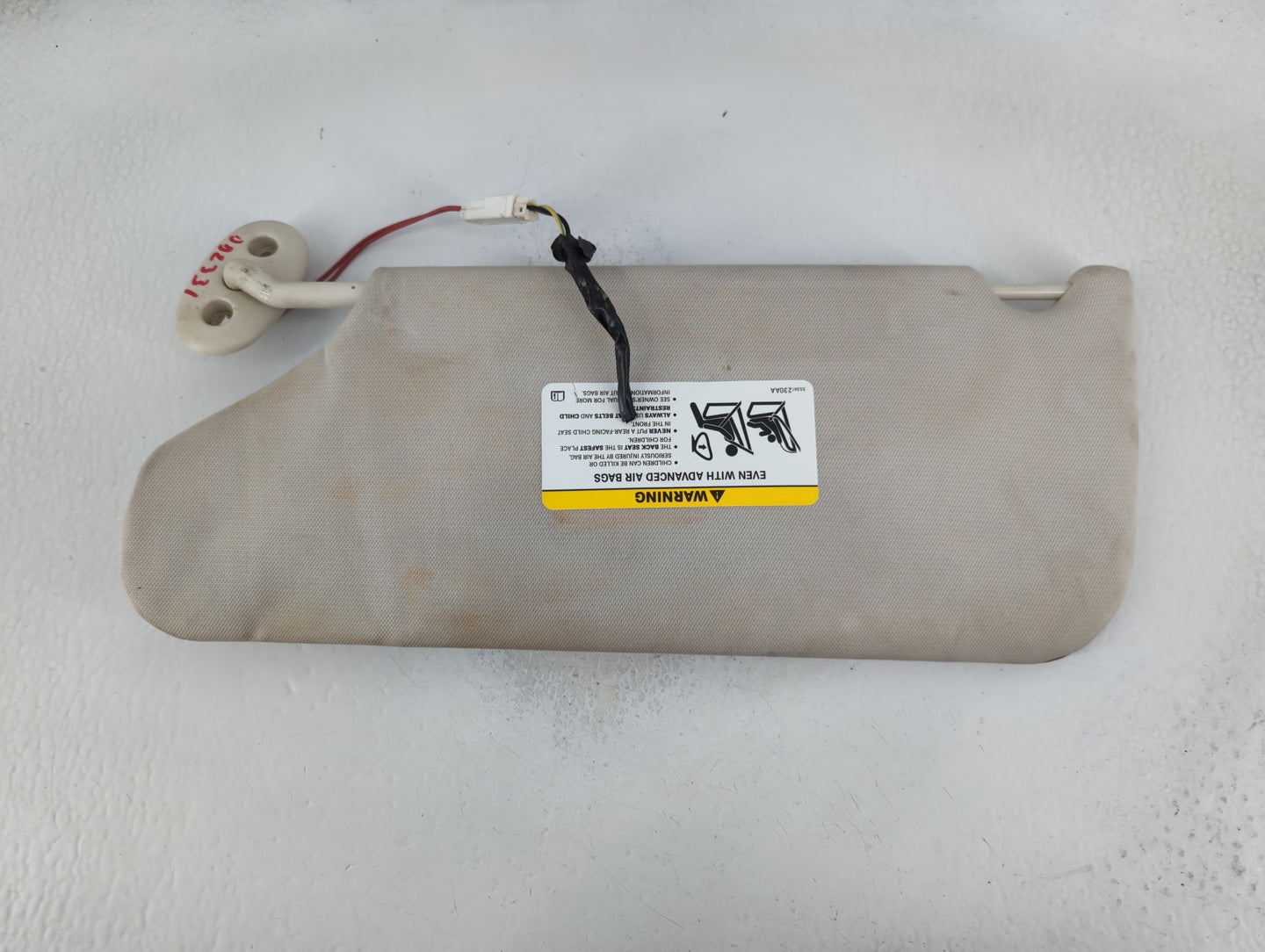 2008-2012 Jeep Liberty Sun Visor Shade Replacement Driver Left Mirror Fits Fits 2008 2009 2010 2011 2012 OEM Used Auto Parts