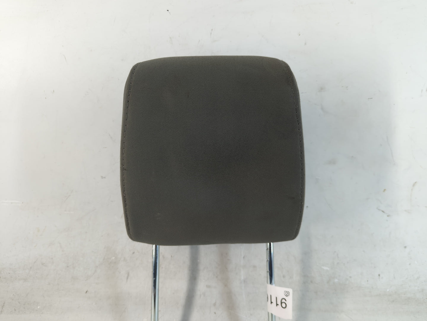 2008-2012 Jeep Liberty Headrest Head Rest Front Driver Passenger Seat Fits Fits 2008 2009 2010 2011 2012 OEM Used Auto Parts