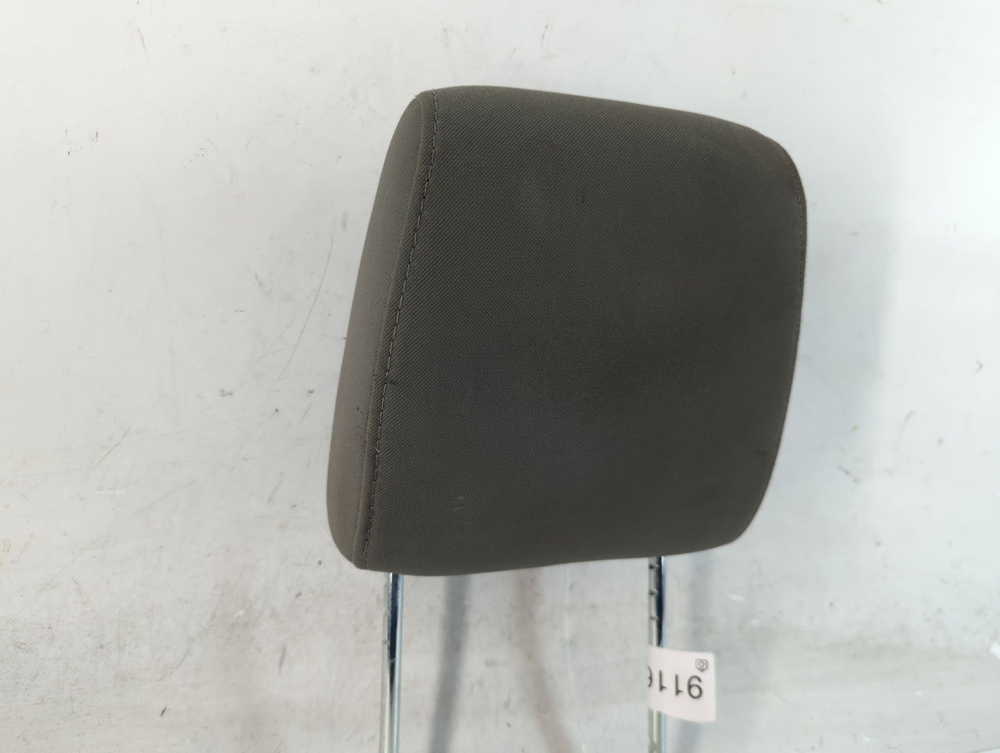 2008-2012 Jeep Liberty Headrest Head Rest Front Driver Passenger Seat Fits Fits 2008 2009 2010 2011 2012 OEM Used Auto Parts