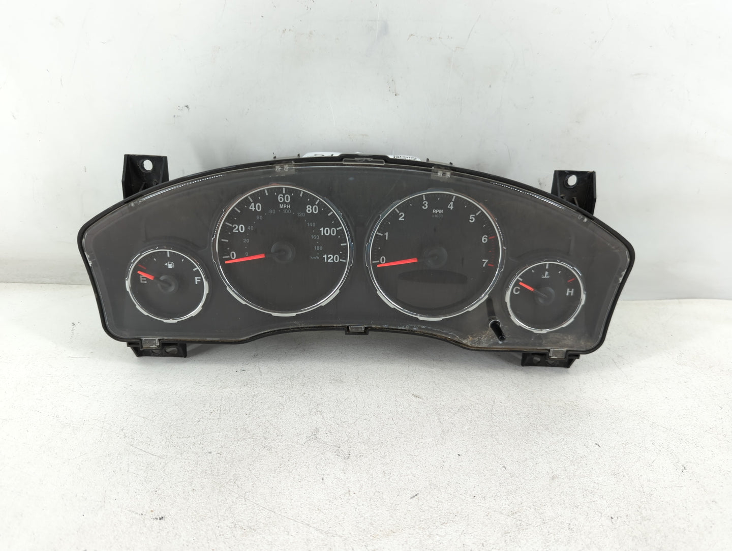 2008 Jeep Liberty Instrument Cluster Speedometer Gauges P/N:P05172023AK Fits OEM Used Auto Parts - Oemusedautoparts1.com
