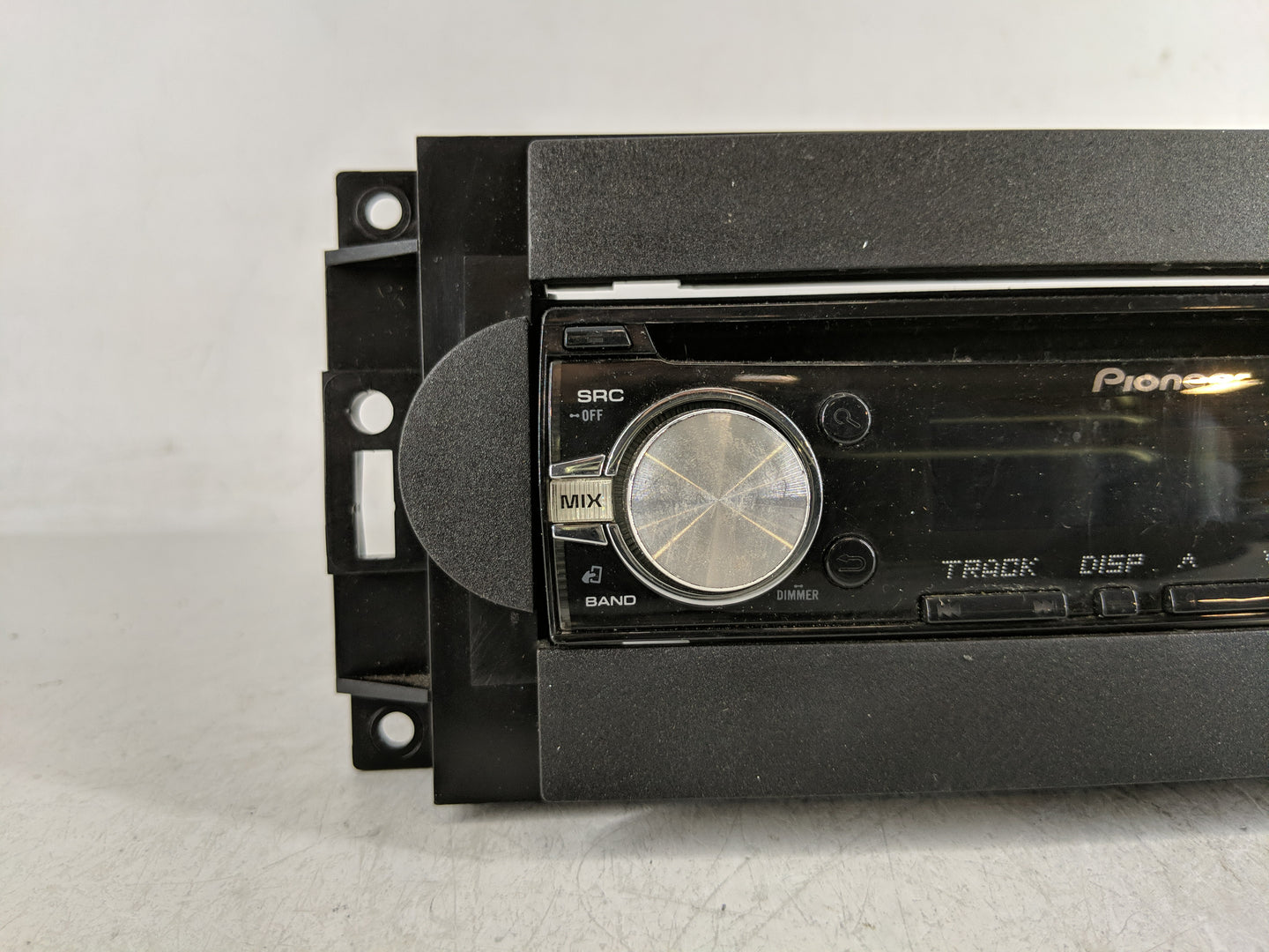 2007-2010 Jeep Patriot Radio AM FM Cd Player Receiver Replacement P/N:DEX-X3800U1 Fits Fits 2007 2008 2009 2010 OEM Used Aut