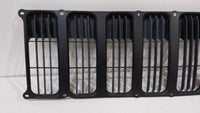 2007-2010 Jeep Patriot Front Grille Bumper Not Included - Oemusedautoparts1.com