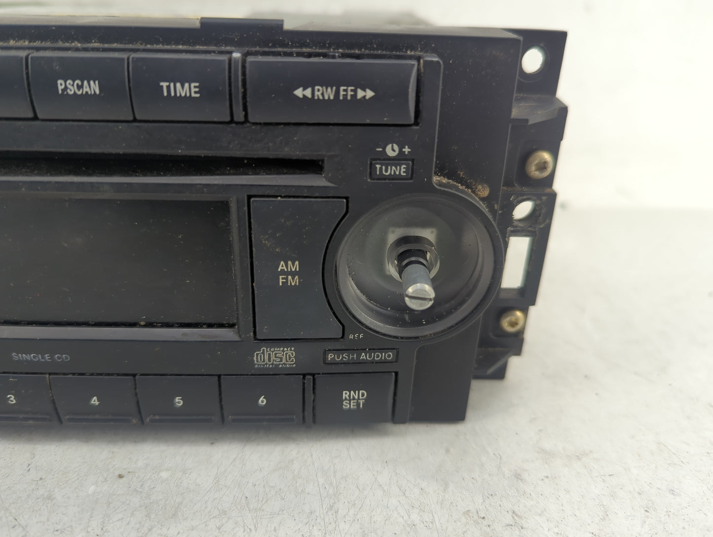 2007-2008 Jeep Patriot Radio AM FM Cd Player Receiver Replacement P/N:P05064171AL Fits Fits 2004 2005 2006 2007 2008 2009 20