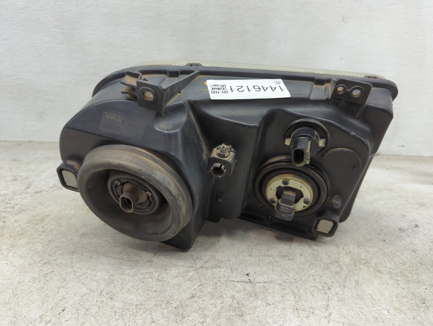 2008 Jeep Patriot Driver Left Oem Head Light Headlight Lamp - Oemusedautoparts1.com