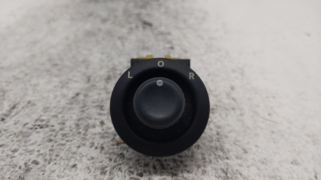 2007-2010 Jeep Patriot Master Power Window Switch Replacement Driver Side Left P/N:56040694AD Fits Fits 2007 2008 2009 2010 