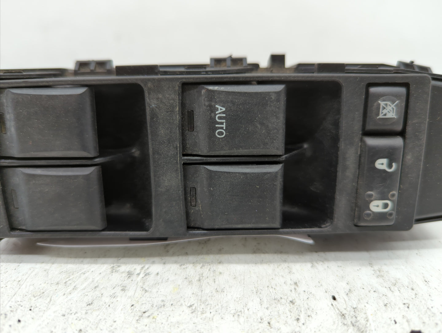 2007-2010 Jeep Patriot Master Power Window Switch Replacement Driver Side Left P/N:56040691AD Fits Fits 2007 2008 2009 2010 