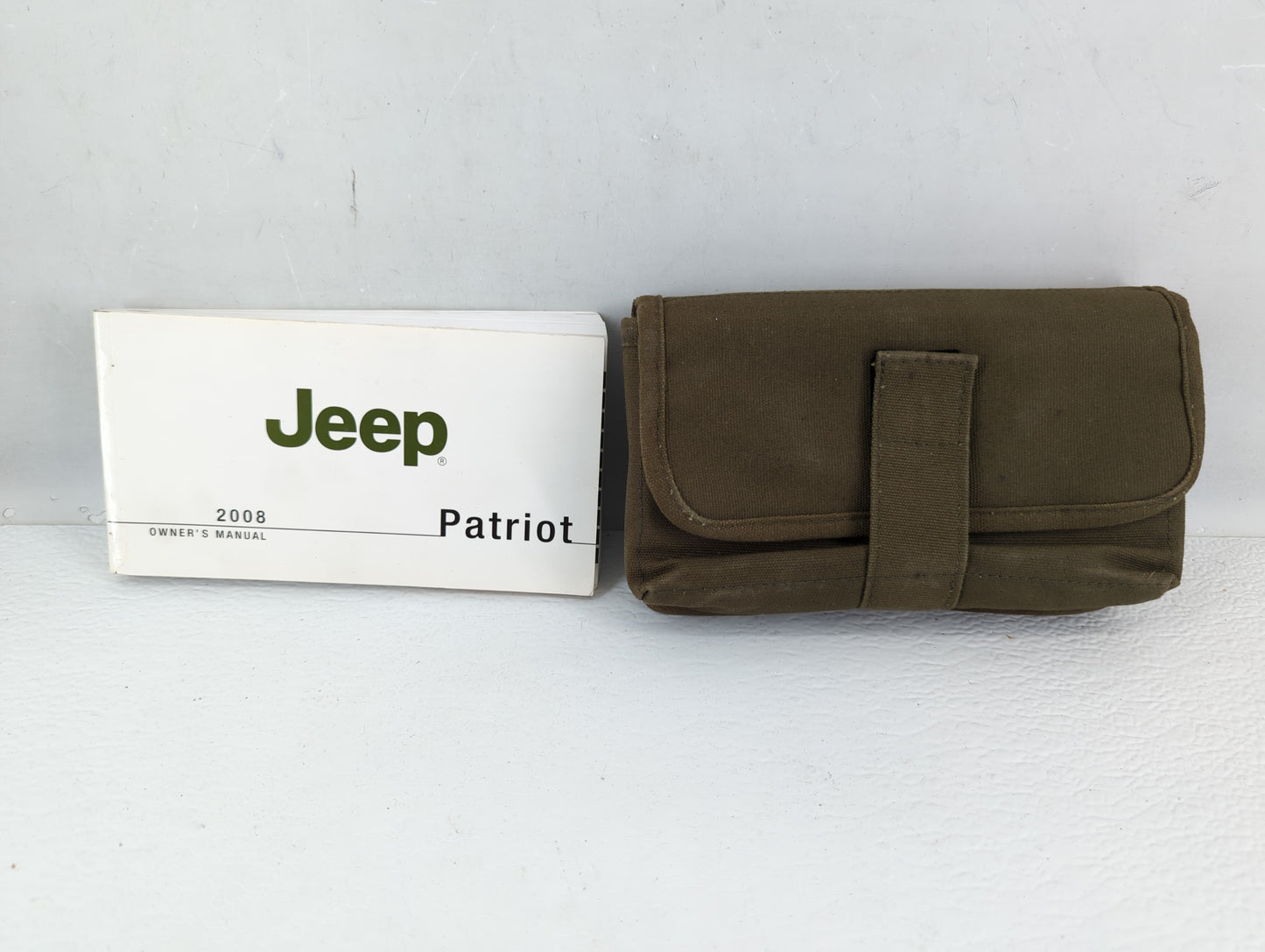 2008 Jeep Patriot Owners Manual Book Guide P/N:81-326-0812 OEM Used Auto Parts - Oemusedautoparts1.com