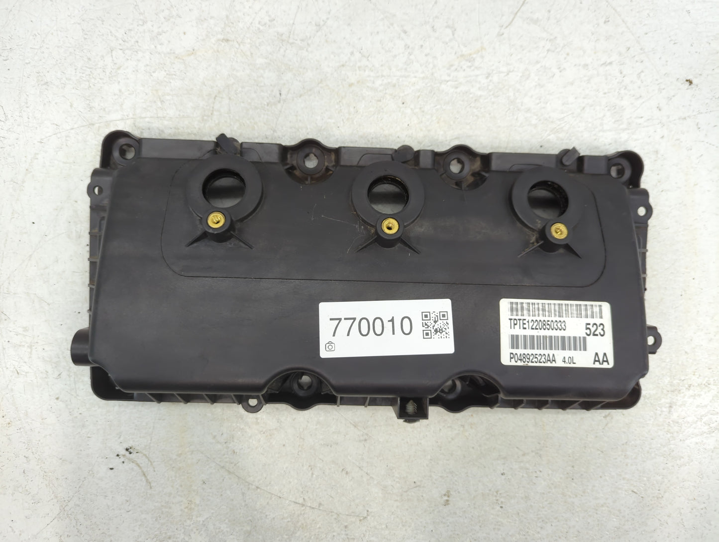 2008 Jeep Patriot Driver Left Cylinder Head Valve Cover P/N:P04892523AA Fits OEM Used Auto Parts - Oemusedautoparts1.com