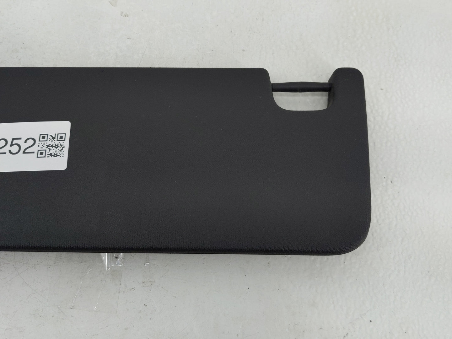 2007-2009 Jeep Wrangler Sun Visor Shade Replacement Driver Left Mirror Fits Fits 2007 2008 2009 OEM Used Auto Parts - Oemuse
