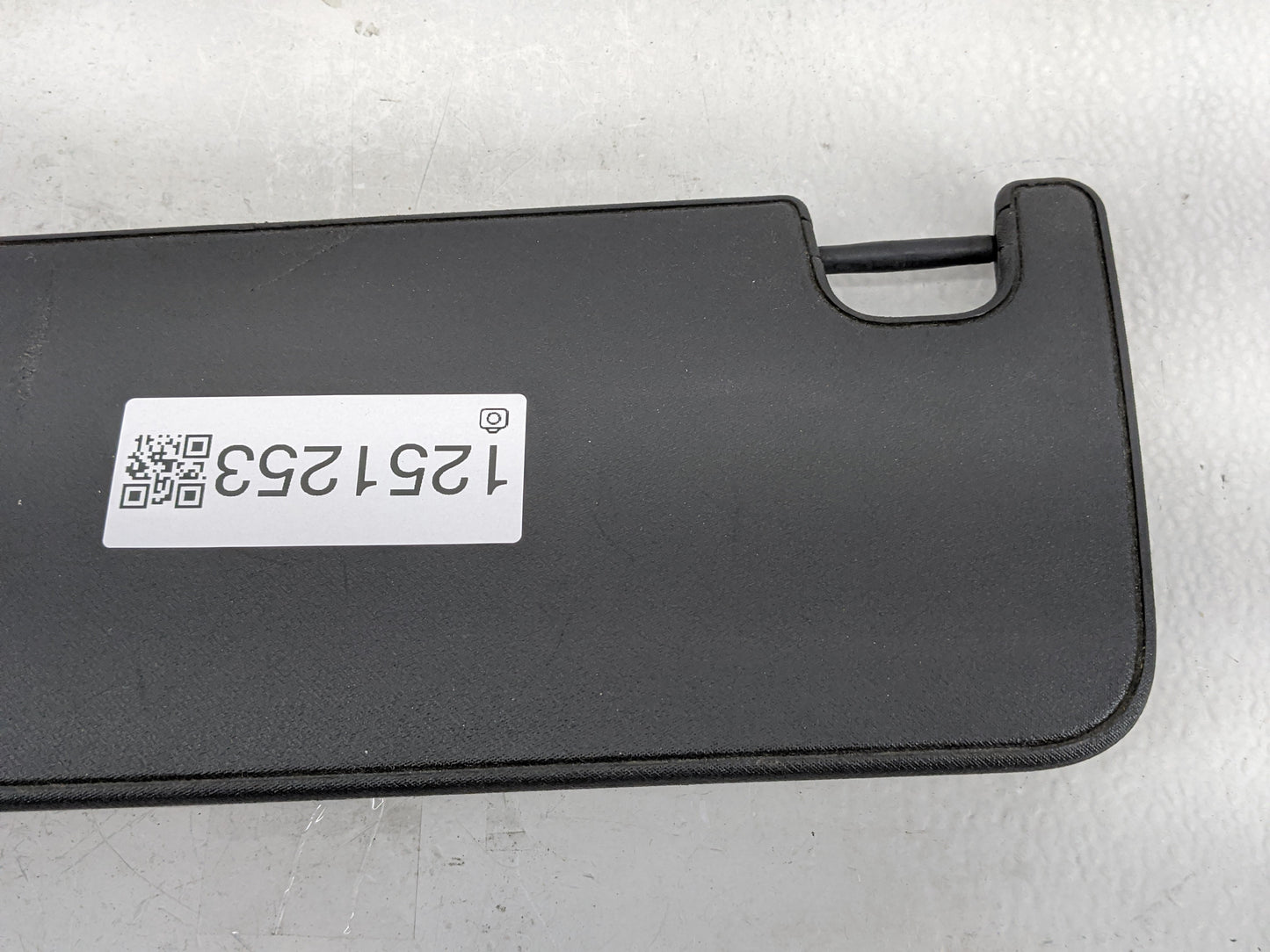 2007-2009 Jeep Wrangler Sun Visor Shade Replacement Driver Left Mirror Fits Fits 2007 2008 2009 OEM Used Auto Parts - Oemuse