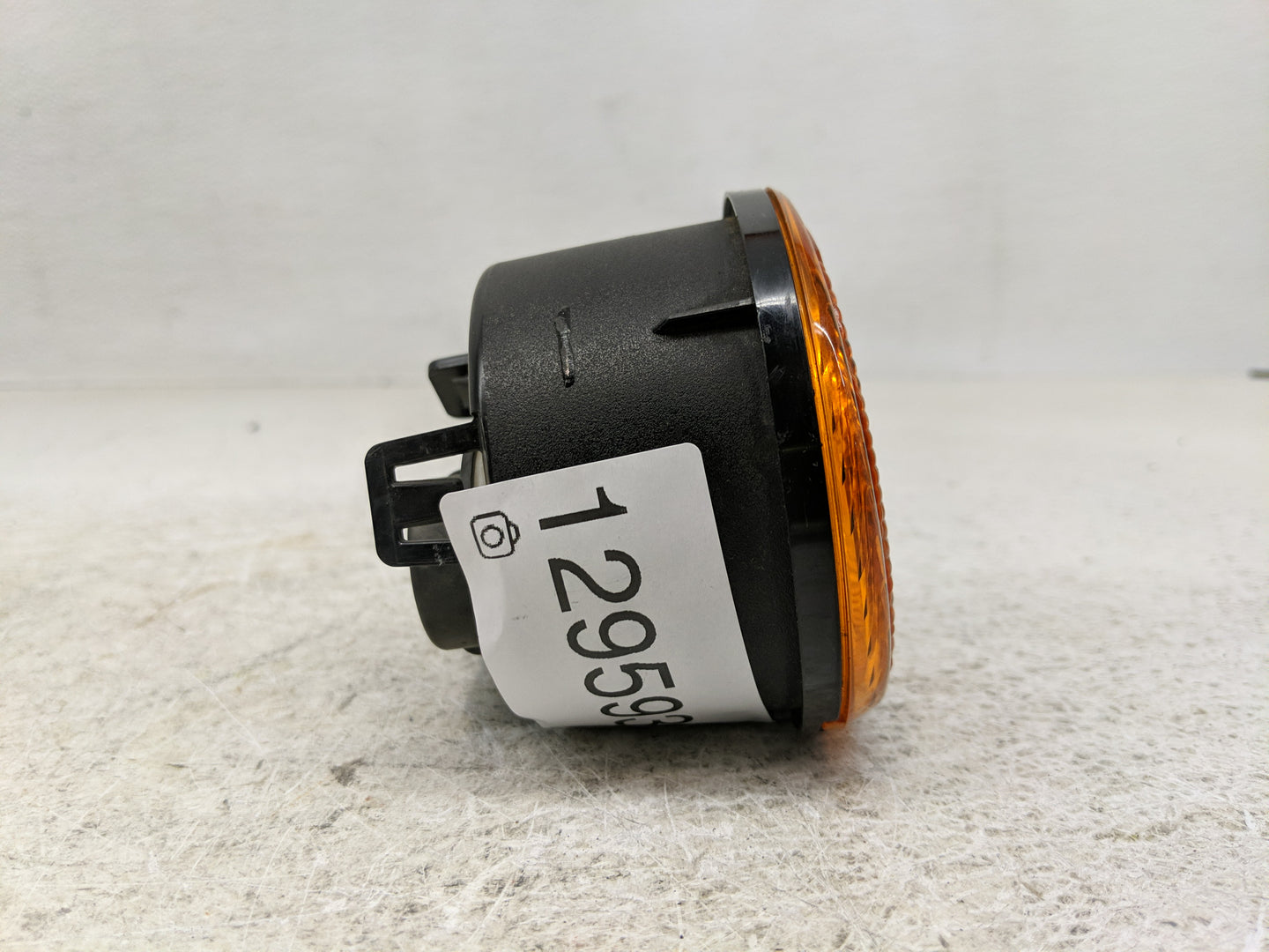 2007-2013 Jeep Wrangler Passenger Right Oem Front Light Lamp - Oemusedautoparts1.com