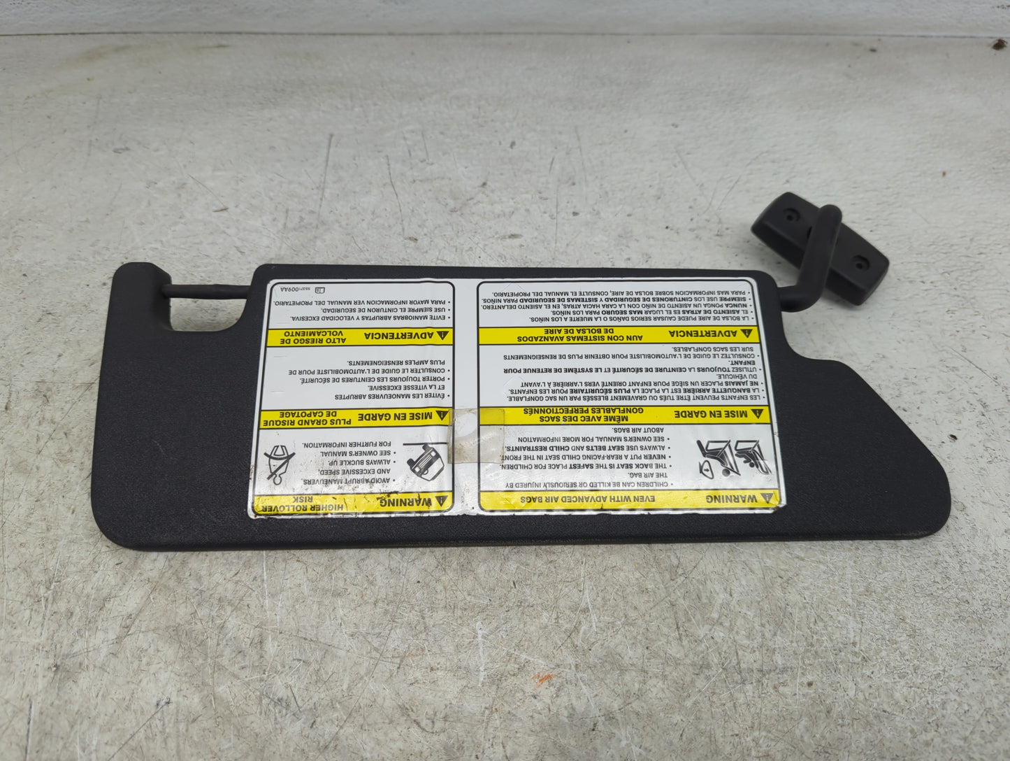 2007-2009 Jeep Wrangler Sun Visor Shade Replacement Driver Left Mirror Fits Fits 2007 2008 2009 OEM Used Auto Parts - Oemuse