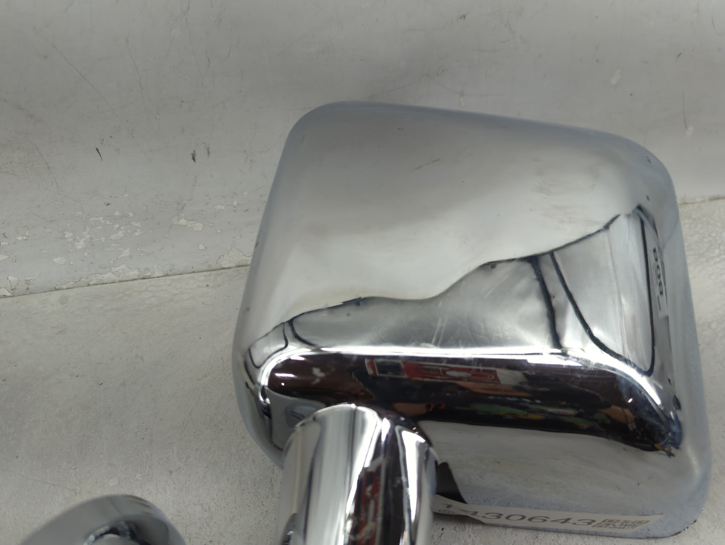 2007-2010 Jeep Wrangler Driver Side View Mirror - Left Door Mirror OEM Used - Oemusedautoparts1.com