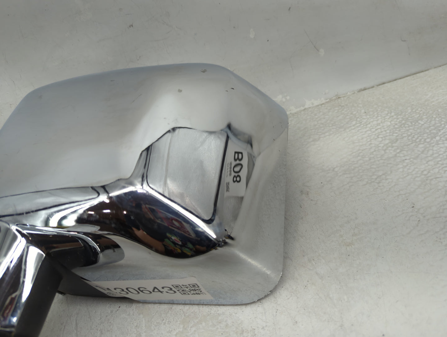 2007-2010 Jeep Wrangler Driver Side View Mirror - Left Door Mirror OEM Used - Oemusedautoparts1.com
