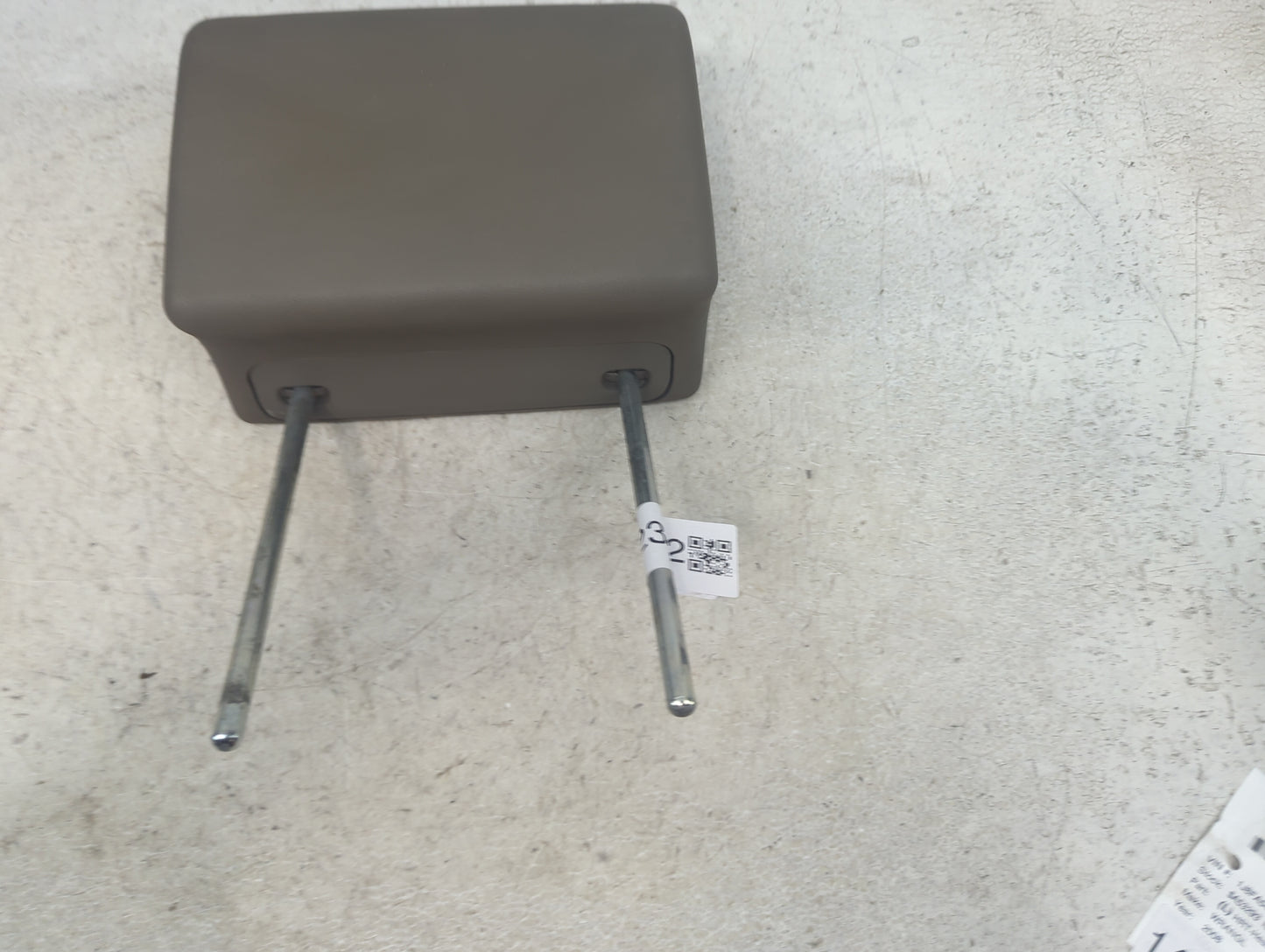 2008 Jeep Wrangler Headrest Head Rest Front Driver Seat Tan - Oemusedautoparts1.com