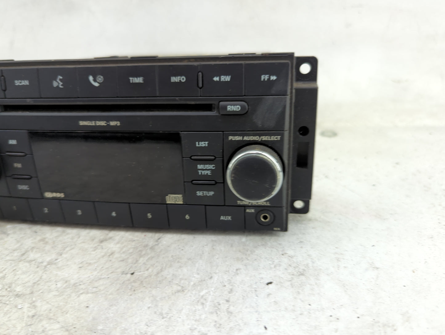 2008-2009 Jeep Wrangler Radio AM FM Cd Player Receiver Replacement P/N:P05064411AF CBA UH0A8P Fits Fits 2008 2009 2010 OEM U
