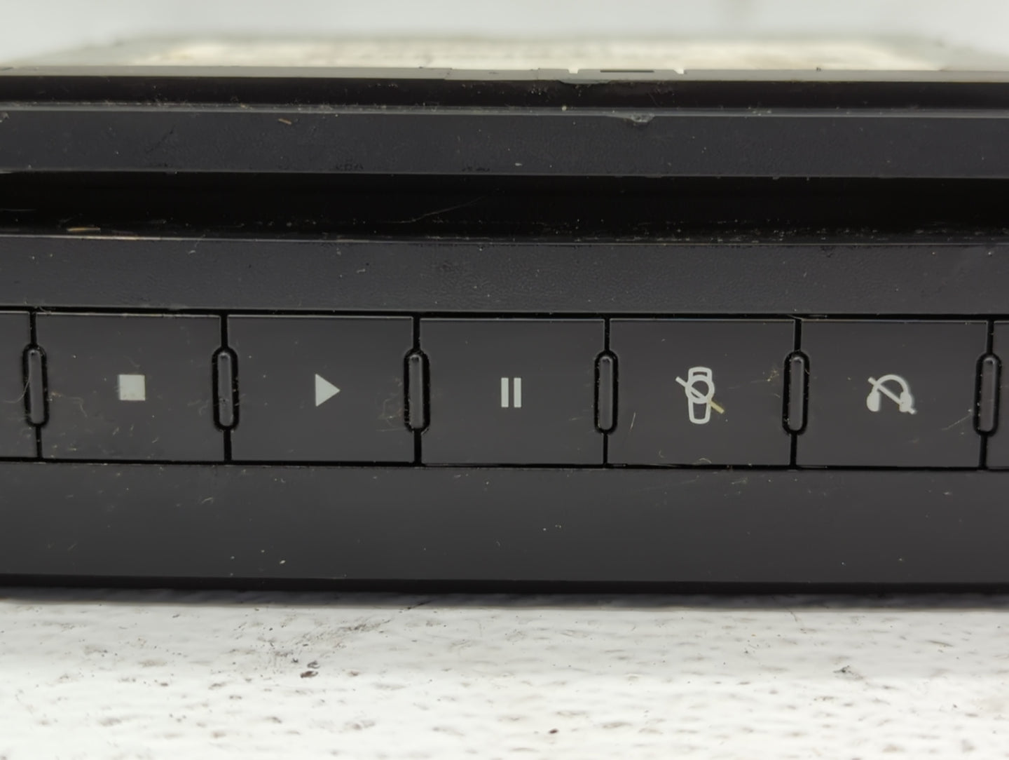 2008-2010 Jeep Wrangler Radio AM FM Cd Player Receiver Replacement P/N:P05064063AE Fits Fits 2008 2009 2010 OEM Used Auto Pa