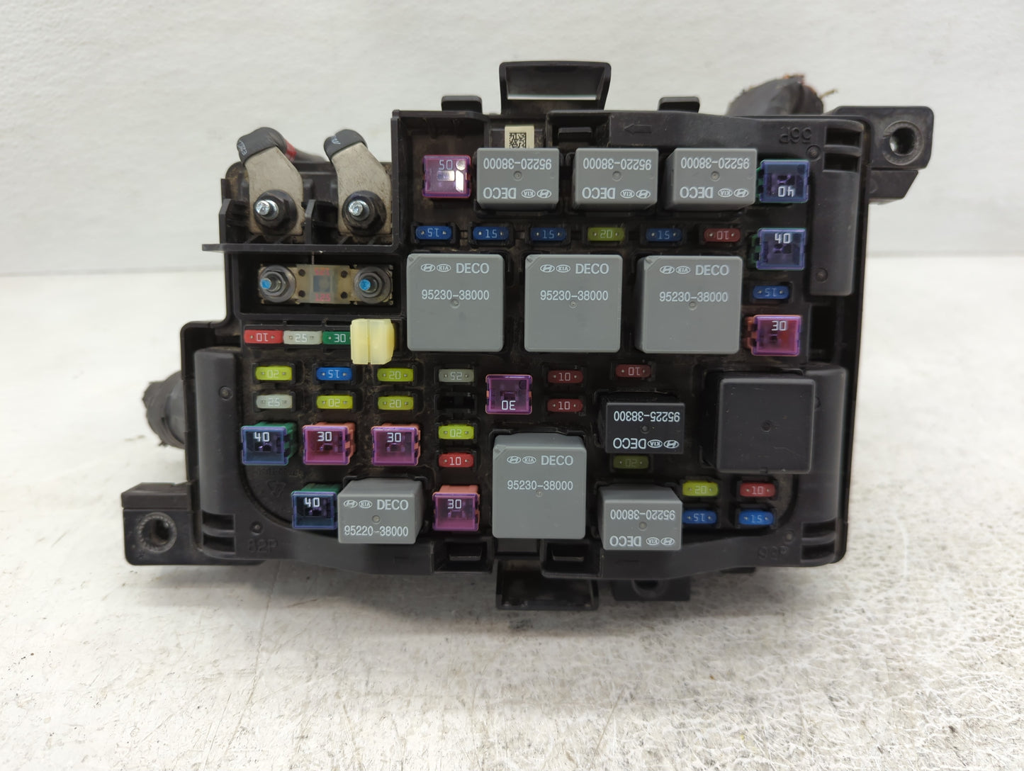 2006-2008 Kia Optima Fusebox Fuse Box Panel Relay Module P/N:91950-2G611 Fits Fits 2006 2007 2008 OEM Used Auto Parts - Oemu