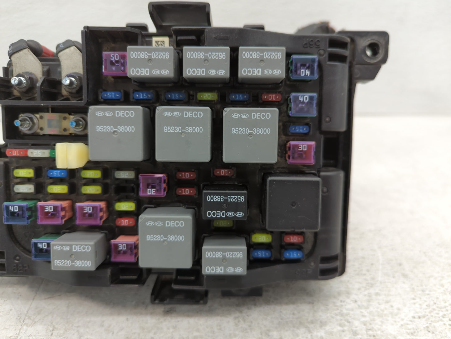 2006-2008 Kia Optima Fusebox Fuse Box Panel Relay Module P/N:91950-2G611 Fits Fits 2006 2007 2008 OEM Used Auto Parts - Oemu