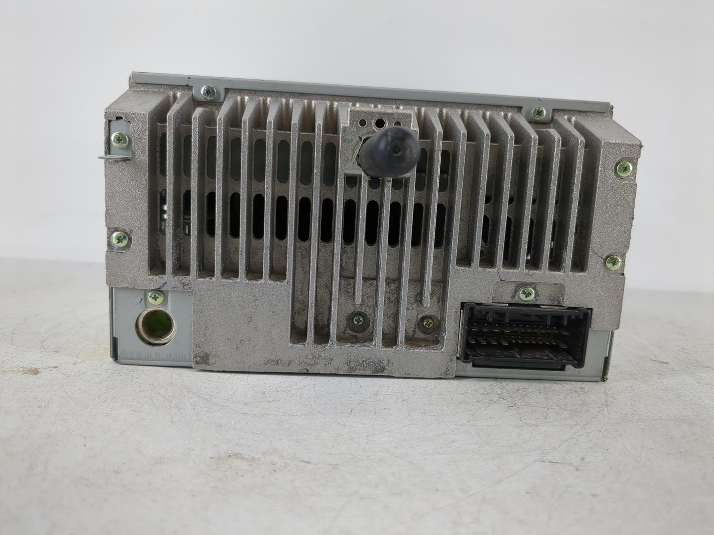 2008 Kia Optima Radio AM FM Cd Player Receiver Replacement P/N:96140-2G60T6 Fits OEM Used Auto Parts - Oemusedautoparts1.com
