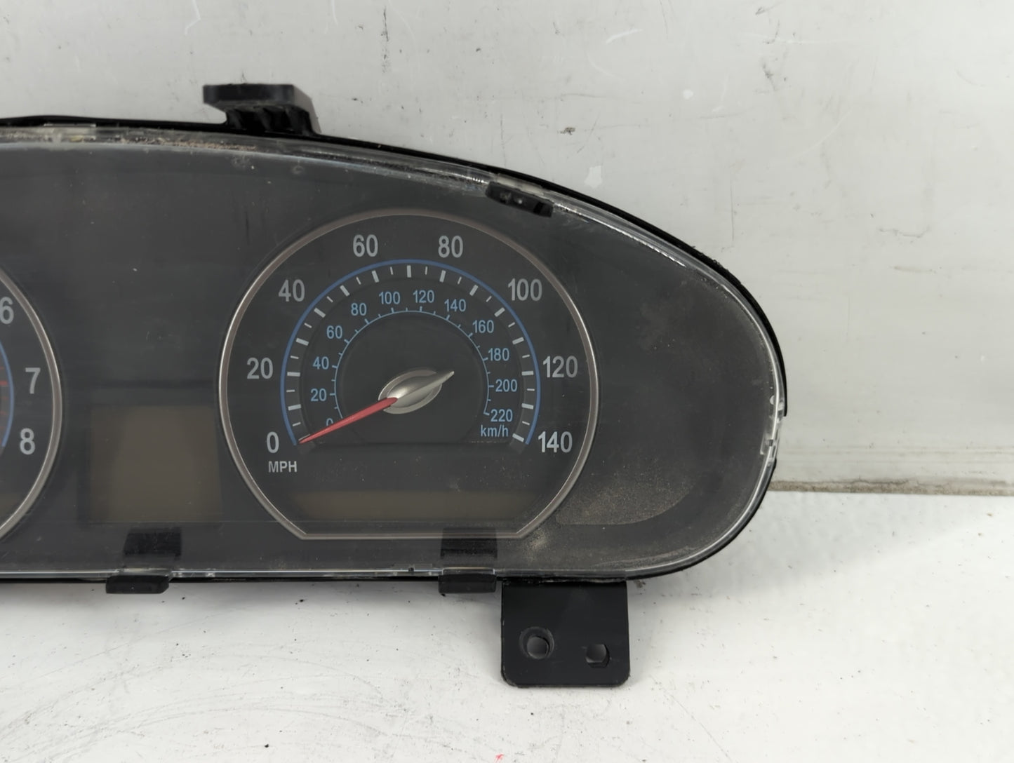 2006-2008 Kia Optima Instrument Cluster Speedometer Gauges Fits Fits 2006 2007 2008 OEM Used Auto Parts - Oemusedautoparts1.