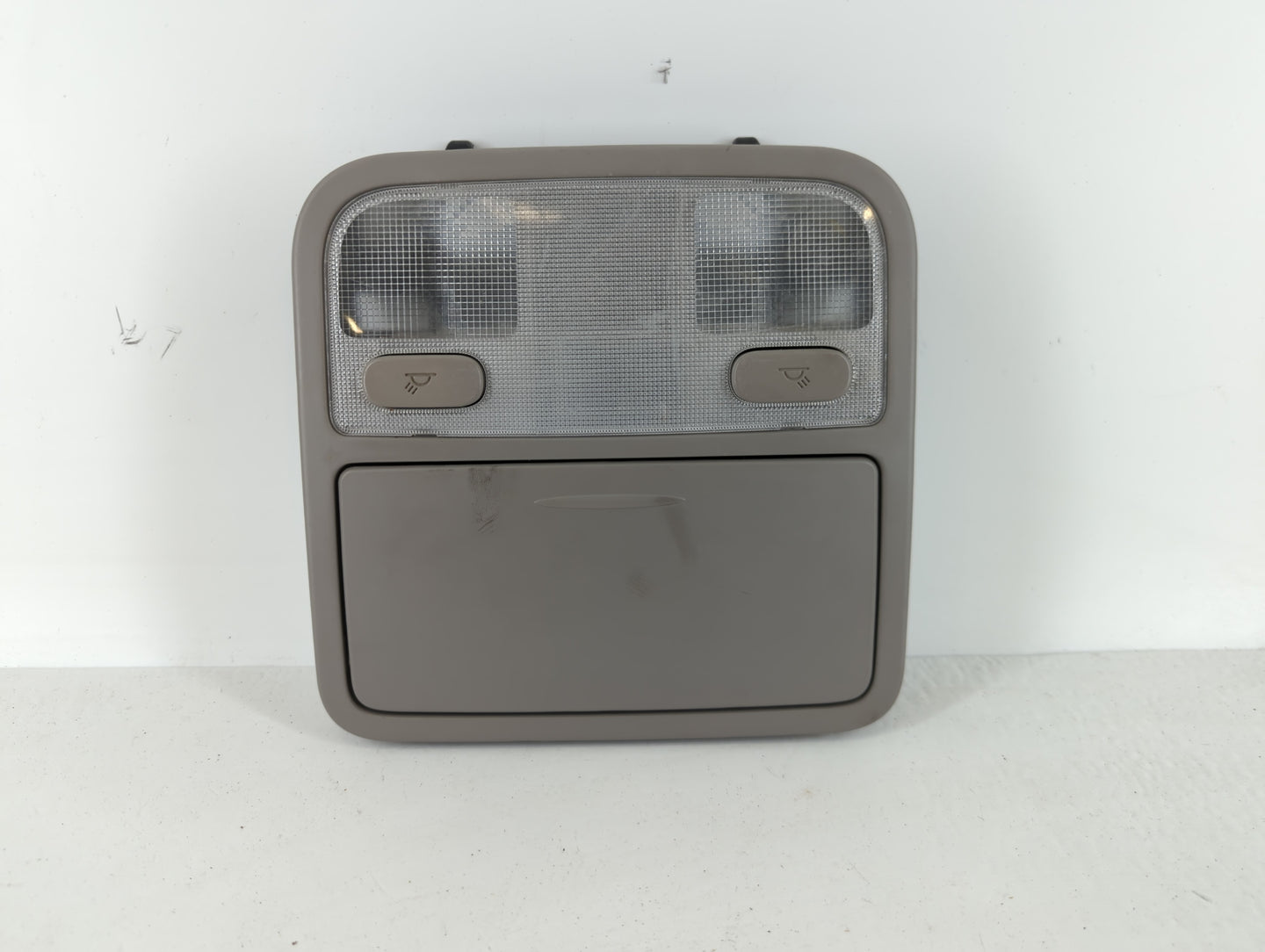 2006-2009 Kia Optima Overhead Roof Console 1111166 - Oemusedautoparts1.com