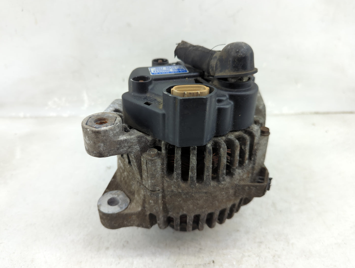 2007-2008 Kia Optima Alternator Replacement Generator Charging Assembly Engine OEM Fits Fits 2007 2008 OEM Used Auto Parts -
