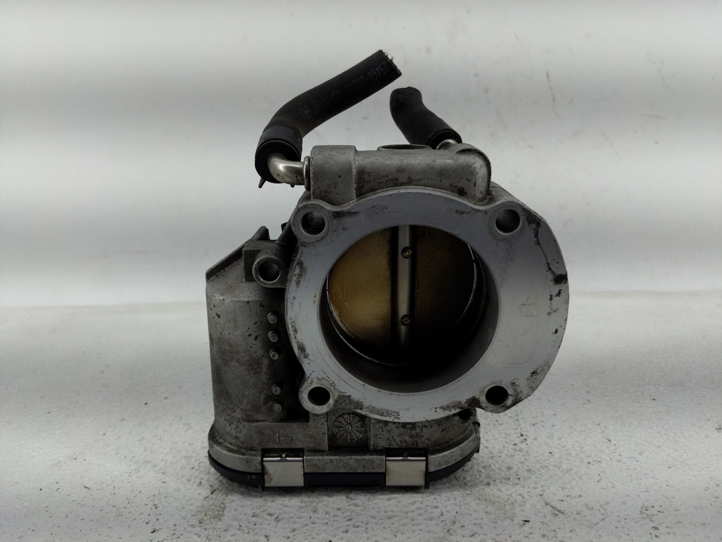 2006-2010 Kia Optima Throttle Body P/N:35100-25200 Fits Fits 2006 2007 2008 2009 2010 2011 2012 2013 OEM Used Auto Parts - O