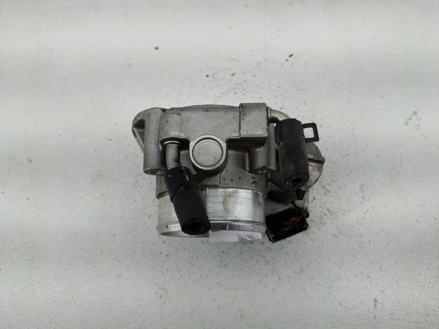 2006-2010 Kia Optima Throttle Body P/N:35100-25200 Fits Fits 2006 2007 2008 2009 2010 2011 2012 2013 OEM Used Auto Parts - O