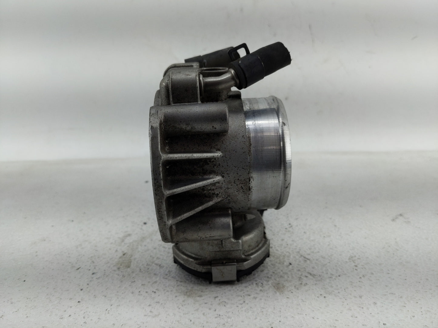 2006-2010 Kia Optima Throttle Body P/N:35100-25200 Fits Fits 2006 2007 2008 2009 2010 2011 2012 2013 OEM Used Auto Parts - O