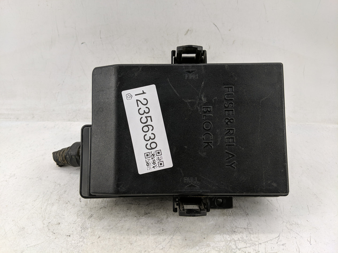 2006-2008 Kia Optima Fusebox Fuse Box Panel Relay Module P/N:91950-2G710 Fits Fits 2006 2007 2008 OEM Used Auto Parts - Oemu