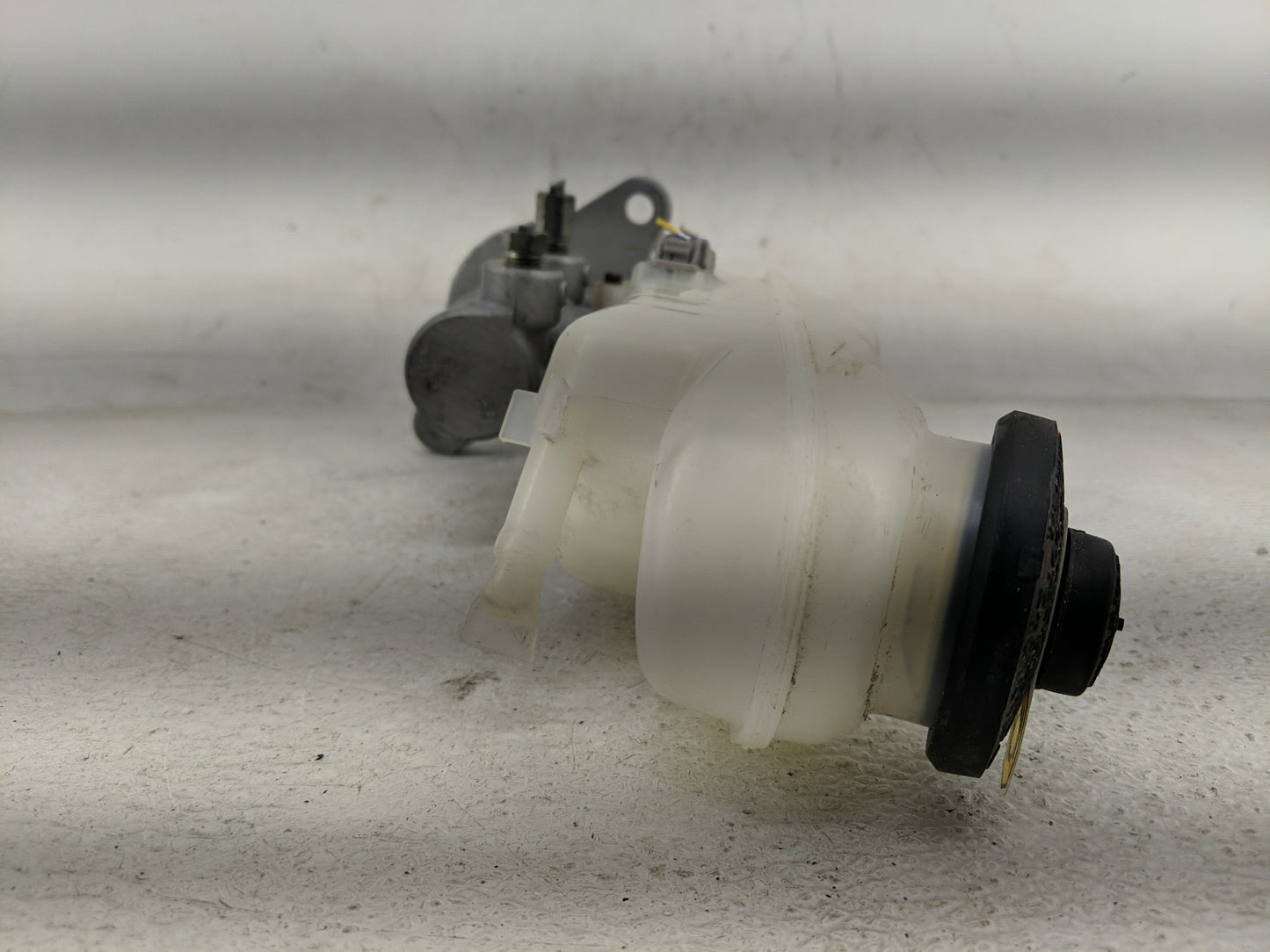 2006-2010 Kia Optima Power Brake Booster Oem - Oemusedautoparts1.com