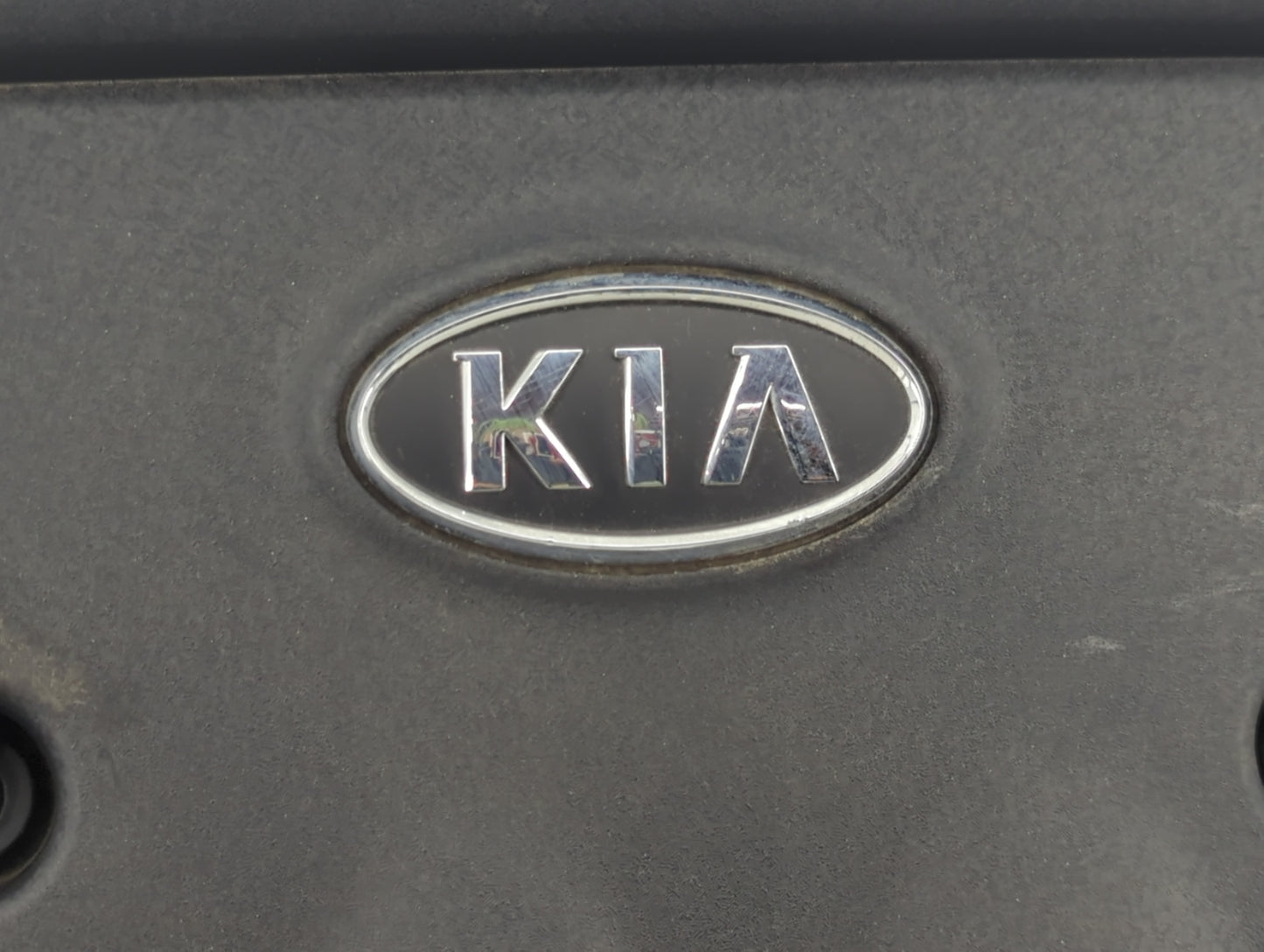 2008 Kia Optima Engine Cover - Oemusedautoparts1.com