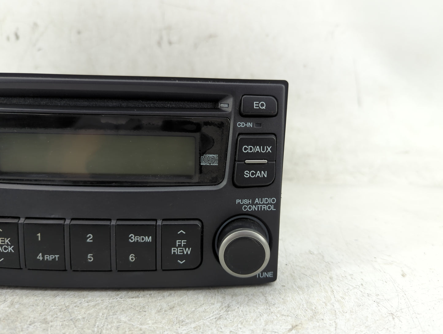 2008 Kia Optima Radio AM FM Cd Player Receiver Replacement P/N:96140-2G600T0 Fits OEM Used Auto Parts - Oemusedautoparts1.co