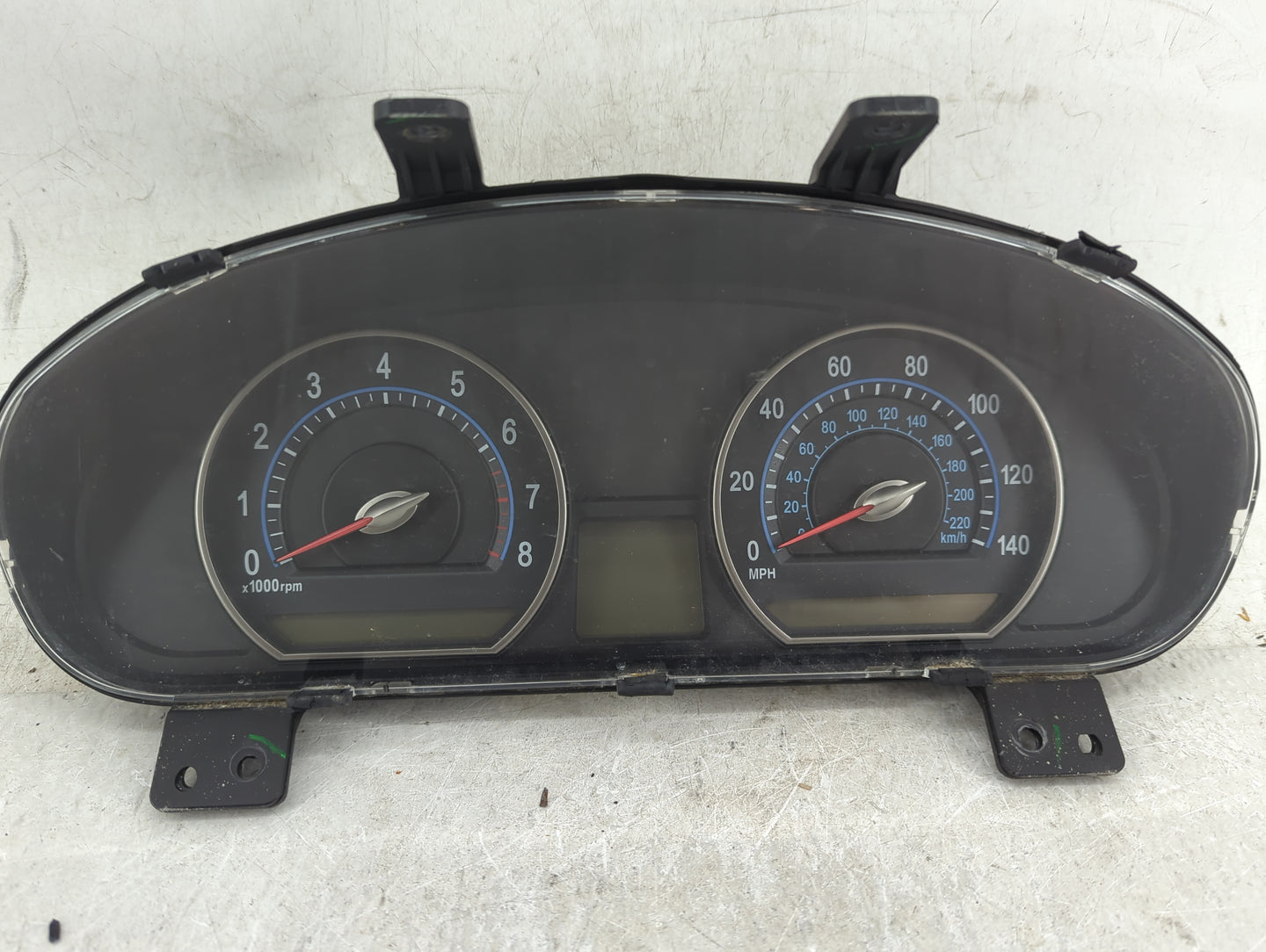 2006-2008 Kia Optima Instrument Cluster Speedometer Gauges P/N:94001-2G176 Fits Fits 2006 2007 2008 OEM Used Auto Parts - Oe