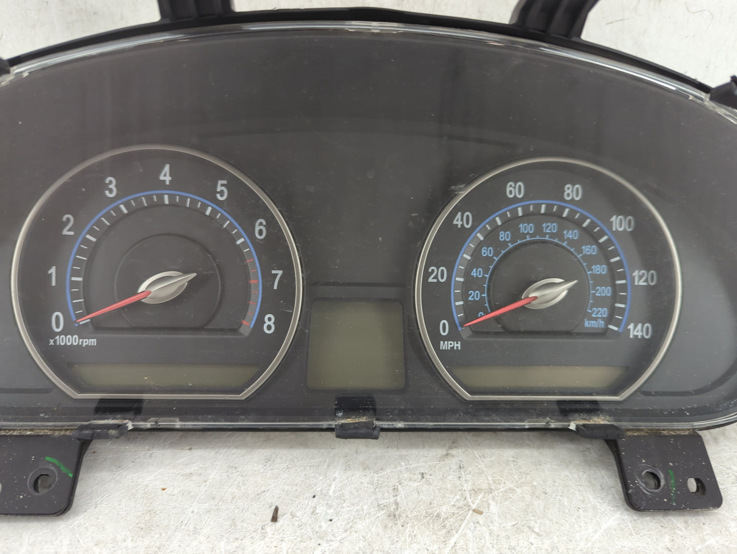 2006-2008 Kia Optima Instrument Cluster Speedometer Gauges P/N:94001-2G176 Fits Fits 2006 2007 2008 OEM Used Auto Parts - Oe