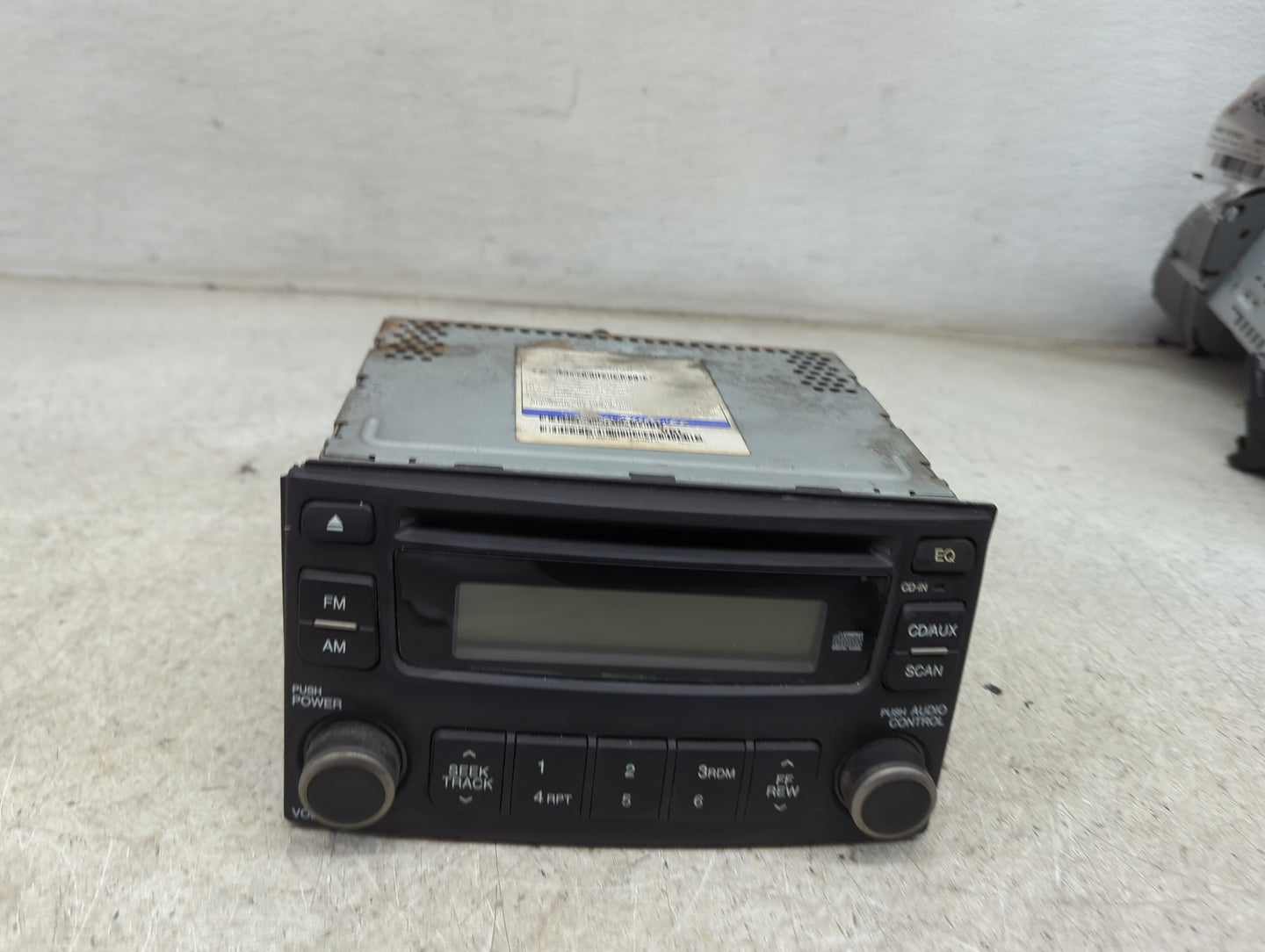 2008 Kia Optima Radio AM FM Cd Player Receiver Replacement P/N:96140-2G600 Fits OEM Used Auto Parts - Oemusedautoparts1.com