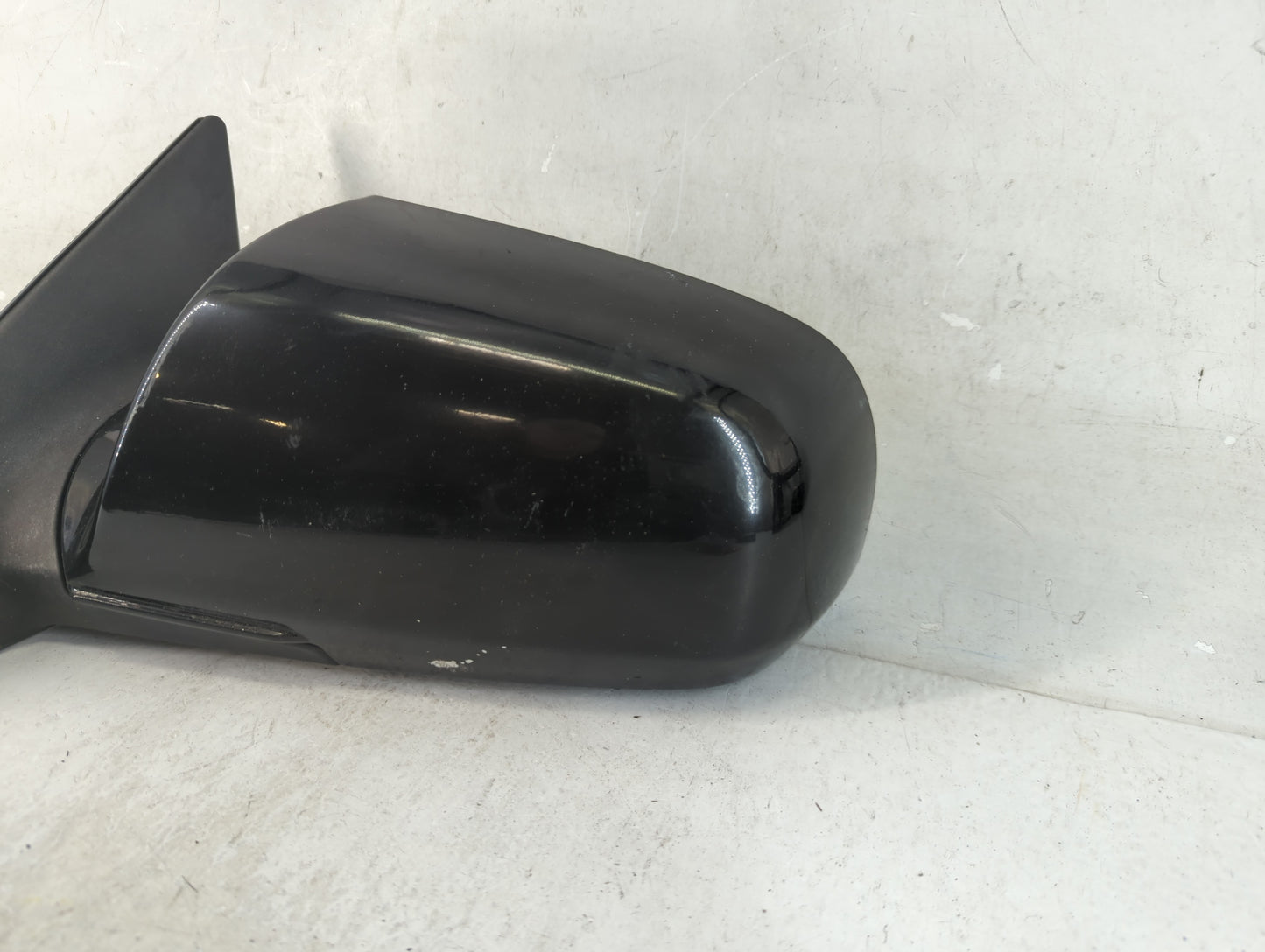 2006-2008 Kia Optima Driver Left Side View Manual Door Mirror Black - Oemusedautoparts1.com