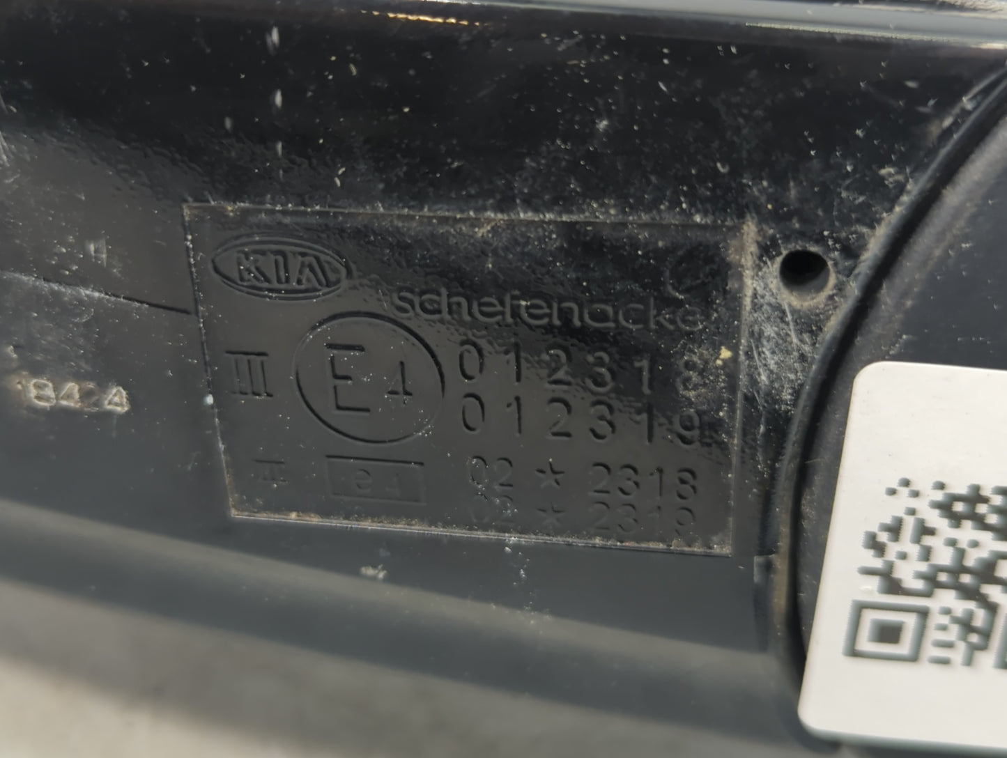 2006-2008 Kia Optima Driver Left Side View Manual Door Mirror Black - Oemusedautoparts1.com