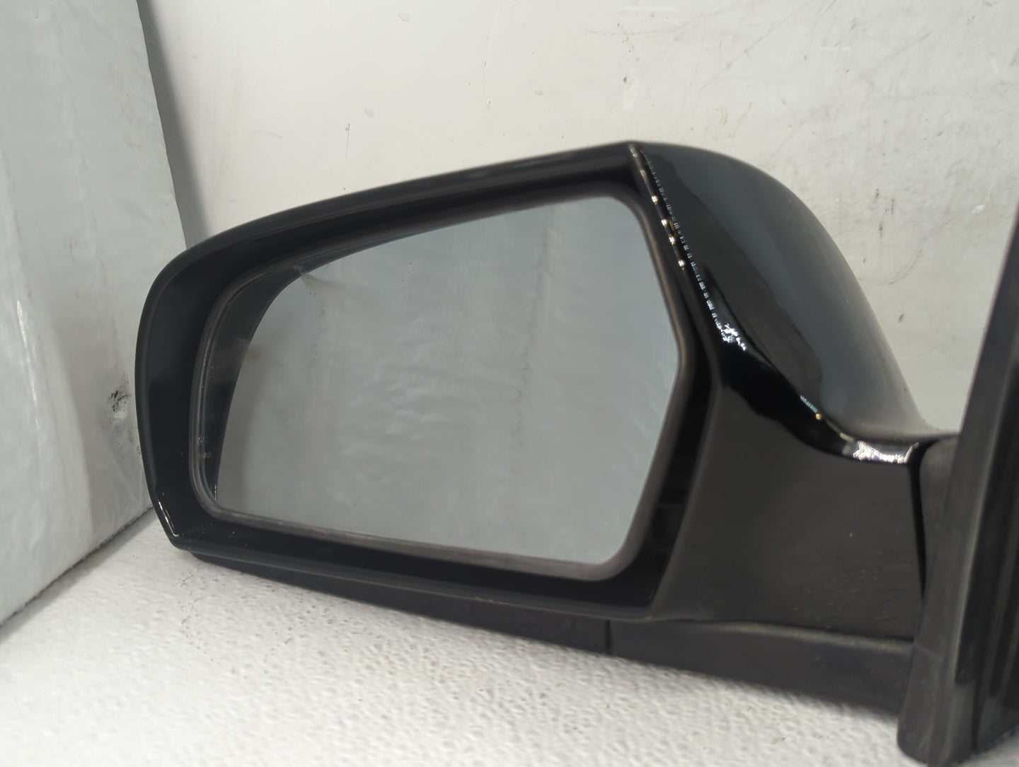2006-2008 Kia Optima Driver Left Side View Manual Door Mirror Black - Oemusedautoparts1.com