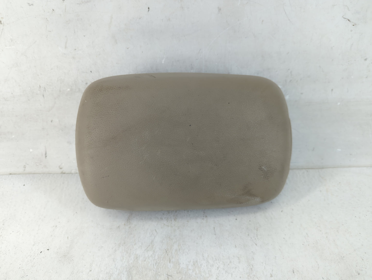 2006-2008 Kia Optima Center Console Armrest Cover Lid Fits Fits 2006 2007 2008 OEM Used Auto Parts - Oemusedautoparts1.com