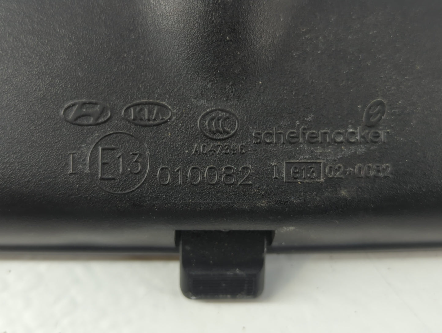 2006-2010 Kia Optima Interior Rear View Mirror Replacement OEM P/N:E13010082 Fits OEM Used Auto Parts - Oemusedautoparts1.co