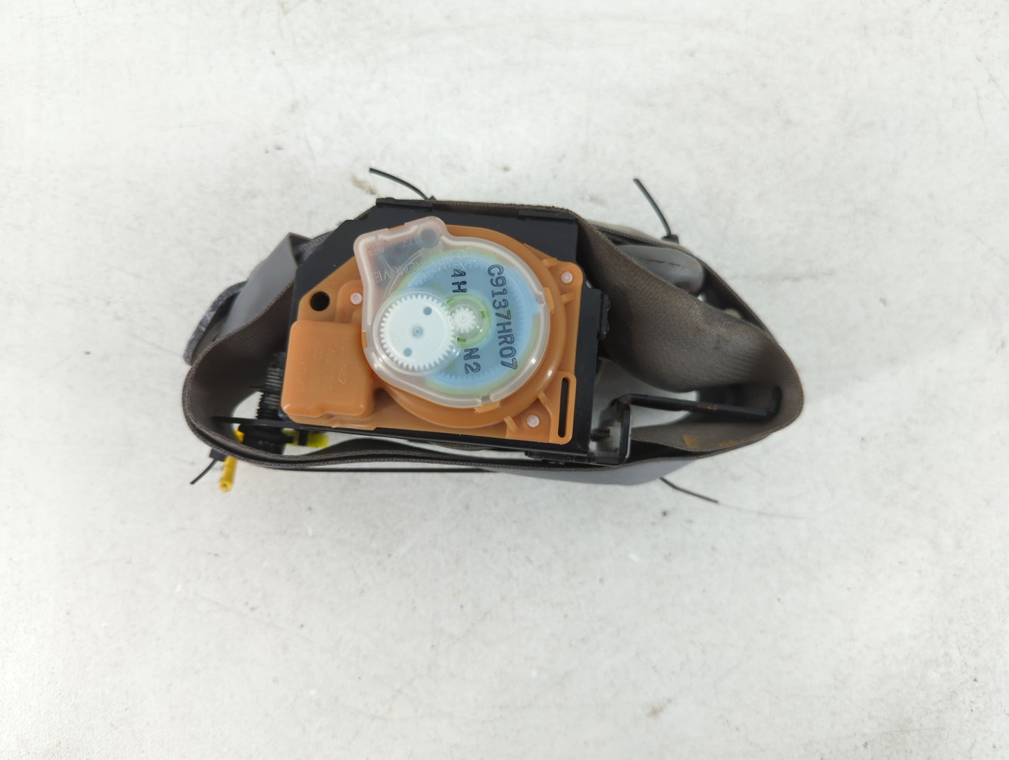 2006-2010 Kia Optima Passenger Front Seatbelt Buckle - Oemusedautoparts1.com
