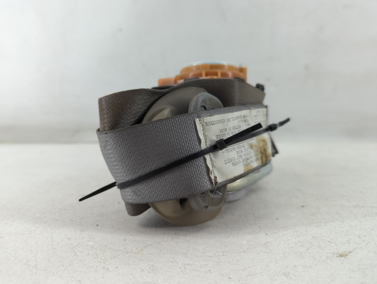 2006-2010 Kia Optima Passenger Front Seatbelt Buckle - Oemusedautoparts1.com
