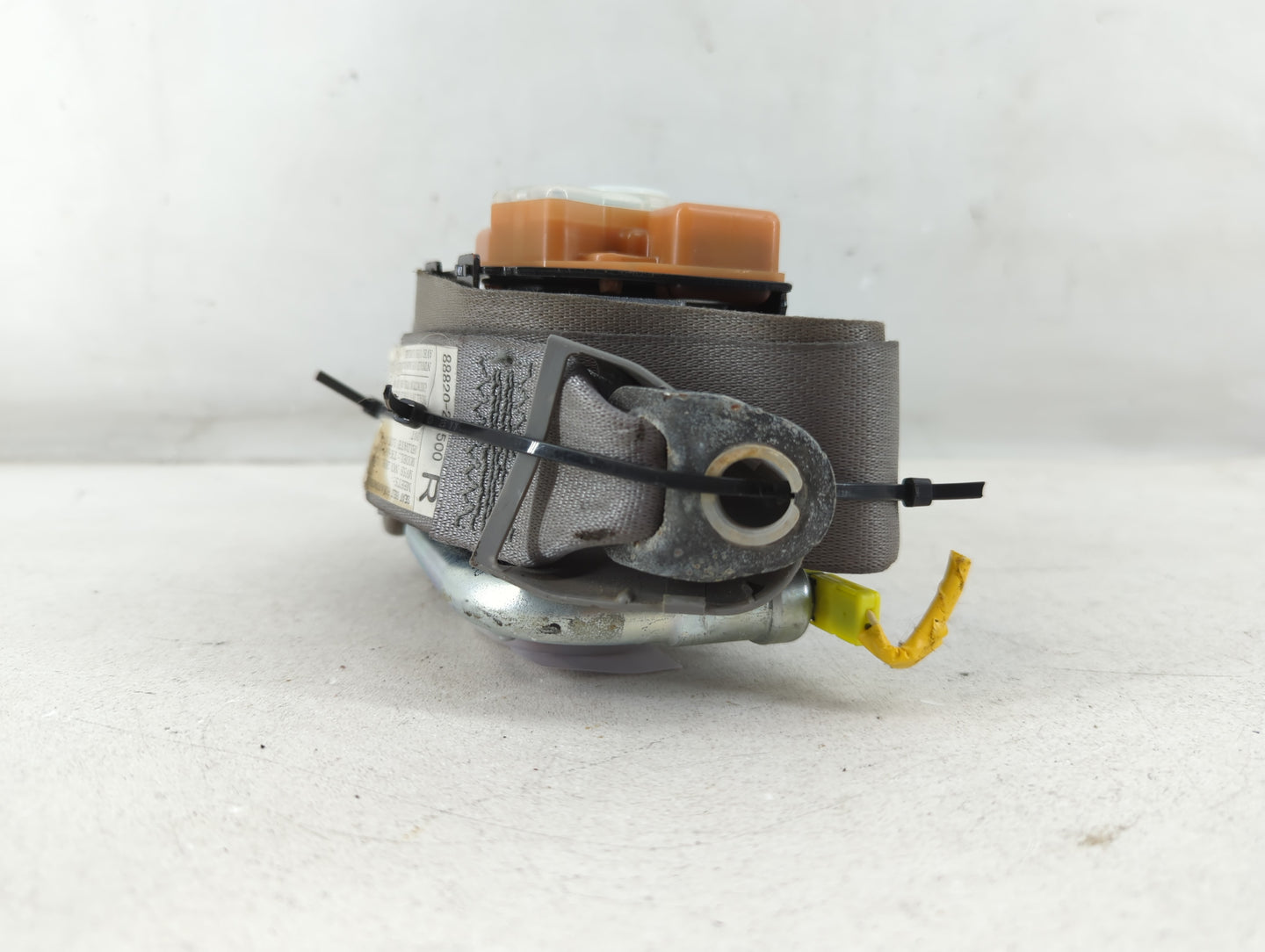2006-2010 Kia Optima Passenger Front Seatbelt Buckle - Oemusedautoparts1.com