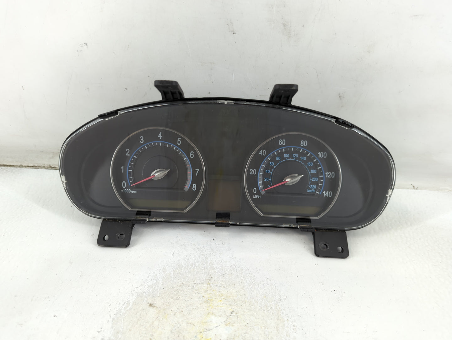 2006-2008 Kia Optima Instrument Cluster Speedometer Gauges P/N:94001-2G176 Fits Fits 2006 2007 2008 OEM Used Auto Parts - Oe